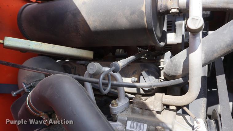 image for item DE3293 2010 Kubota B3030 MFWD tractor