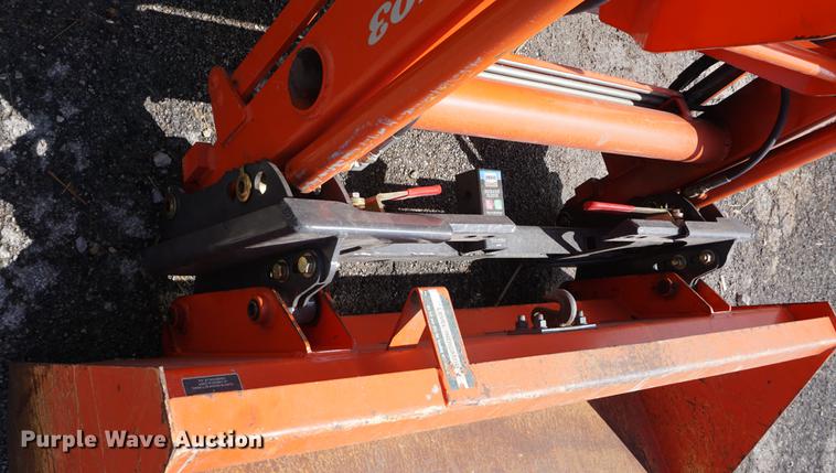 image for item DE3293 2010 Kubota B3030 MFWD tractor
