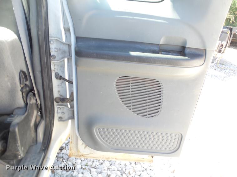 image for item DE3601 2006 Ford F250 Super Duty XL SuperCab pickup truck