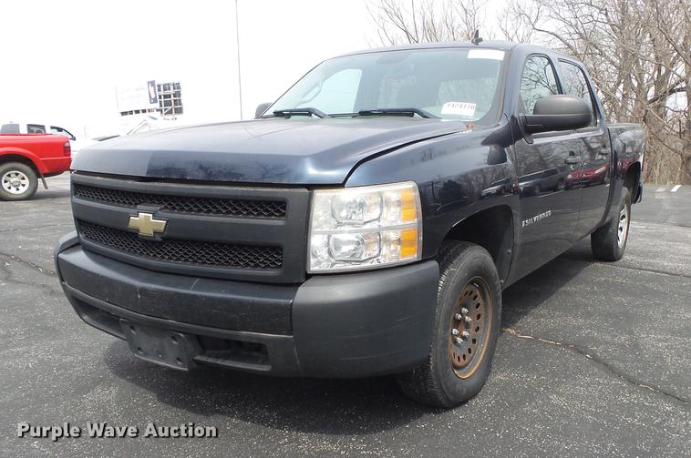 image for item DE3608 2008 Chevrolet Silverado 1500 Crew Cab pickup truck