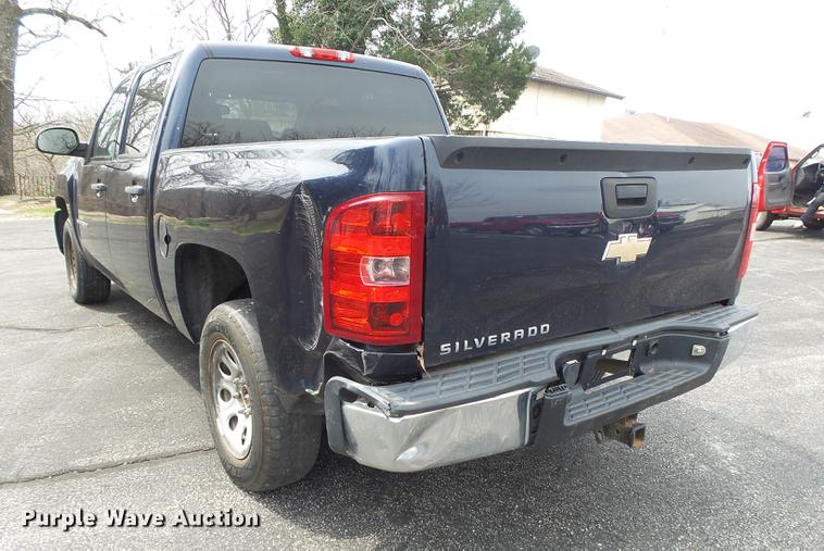image for item DE3608 2008 Chevrolet Silverado 1500 Crew Cab pickup truck