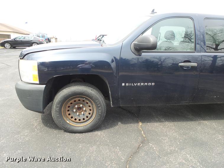 image for item DE3608 2008 Chevrolet Silverado 1500 Crew Cab pickup truck