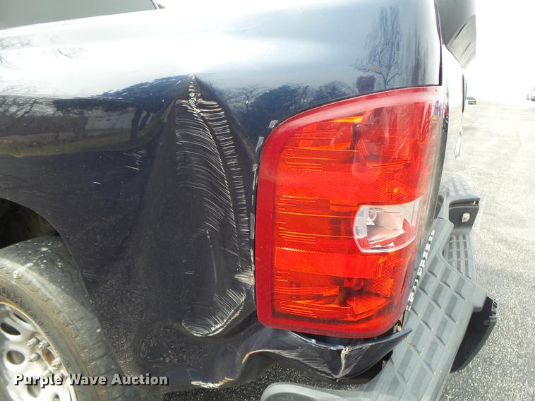 image for item DE3608 2008 Chevrolet Silverado 1500 Crew Cab pickup truck