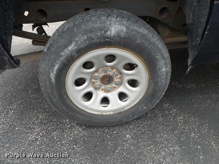 image for item DE3608 2008 Chevrolet Silverado 1500 Crew Cab pickup truck