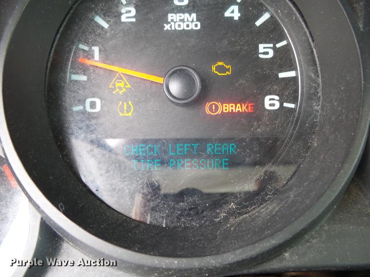 image for item DE3608 2008 Chevrolet Silverado 1500 Crew Cab pickup truck