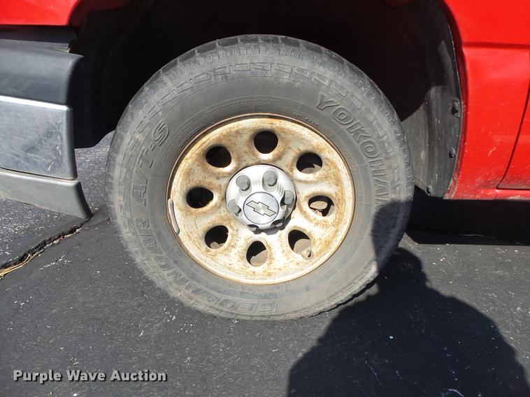 image for item DE3609 2006 Chevrolet Silverado 1500 Ext. Cab pickup truck