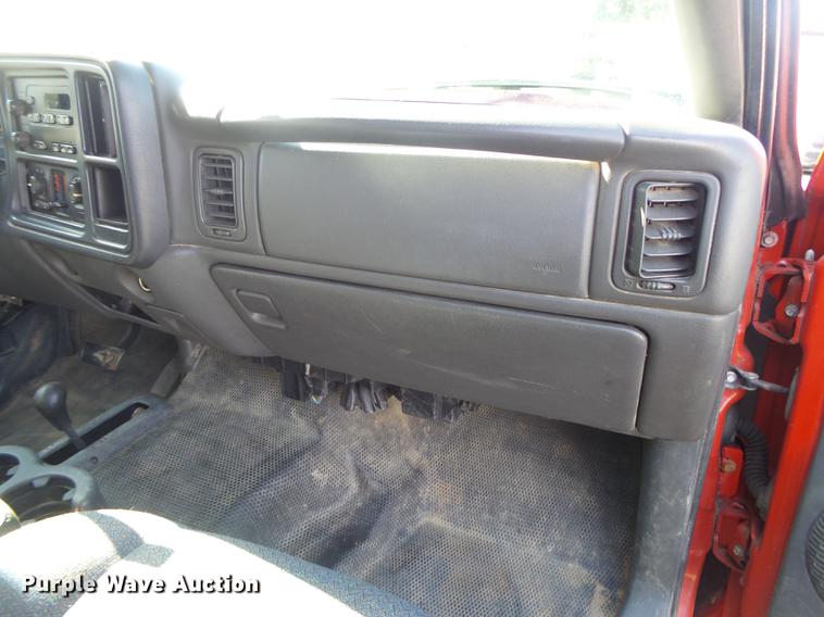 image for item DE3609 2006 Chevrolet Silverado 1500 Ext. Cab pickup truck