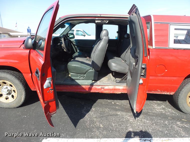 image for item DE3609 2006 Chevrolet Silverado 1500 Ext. Cab pickup truck