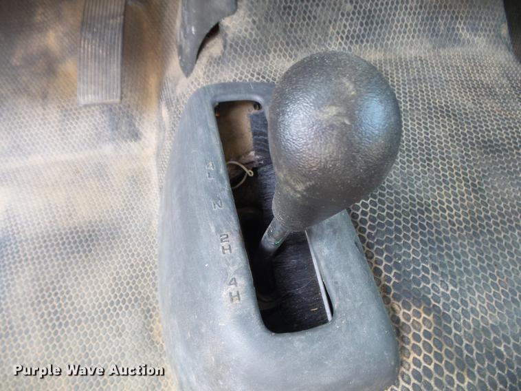 image for item DE3609 2006 Chevrolet Silverado 1500 Ext. Cab pickup truck