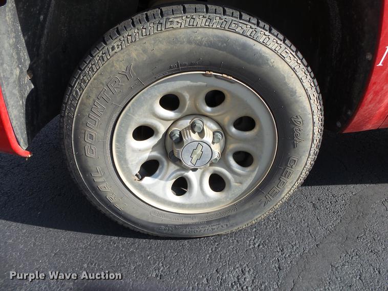 image for item DE3615 2011 Chevrolet Silverado 1500 Ext. Cab pickup truck