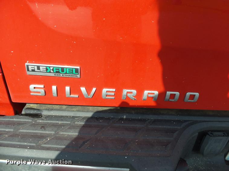 image for item DE3615 2011 Chevrolet Silverado 1500 Ext. Cab pickup truck