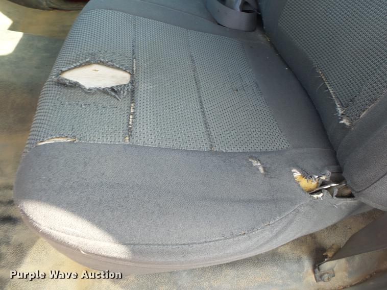 image for item DE3616 2004 Ford F150 XL pickup truck