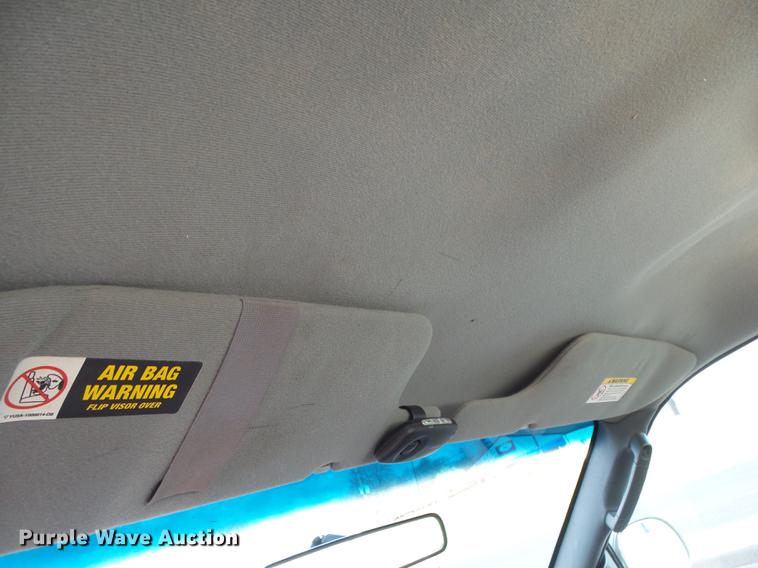 image for item DE3616 2004 Ford F150 XL pickup truck