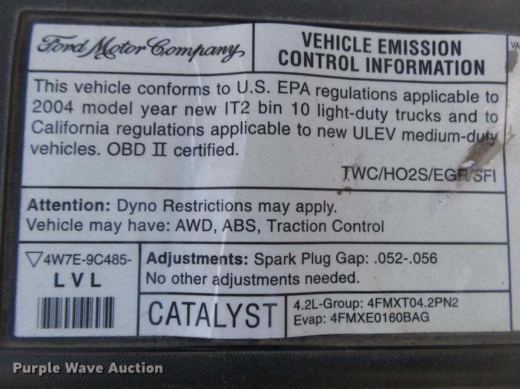 image for item DE3616 2004 Ford F150 XL pickup truck