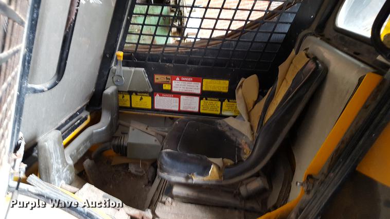 image for item DF3618 1999 JCB 185 Series 3 skid steer