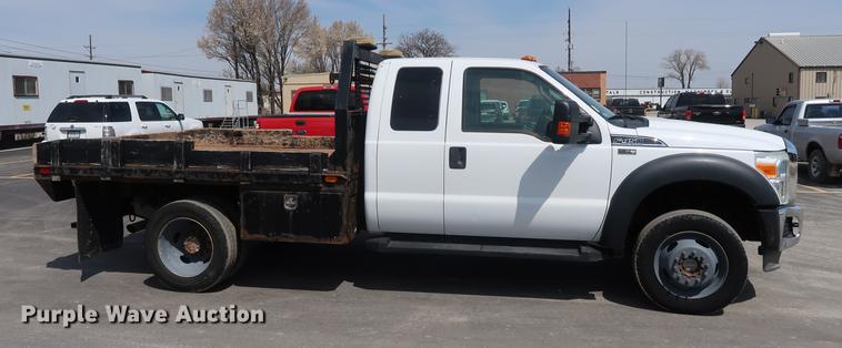 image for item DF3638 2011 Ford F450 Super Duty SuperCab flatbed truck