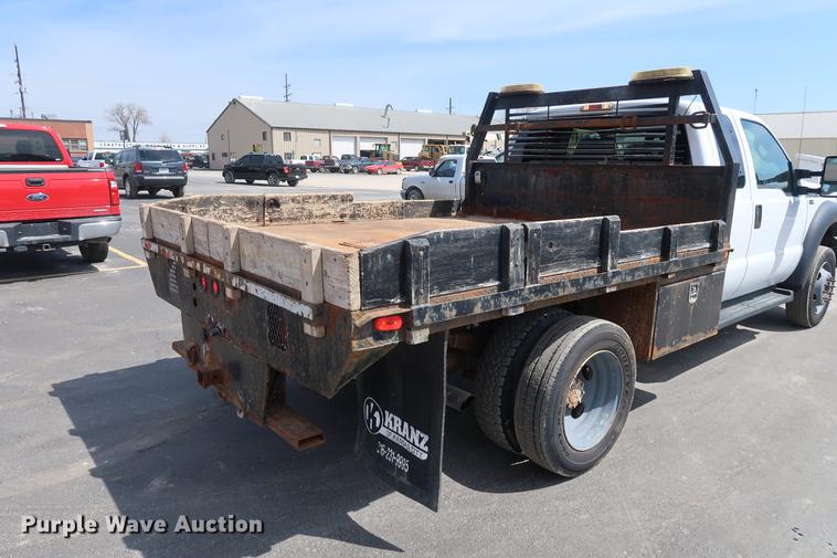 image for item DF3638 2011 Ford F450 Super Duty SuperCab flatbed truck