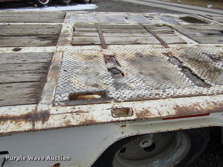 image for item DF3758 1986 Trail King 1840-2050 drop deck trailer