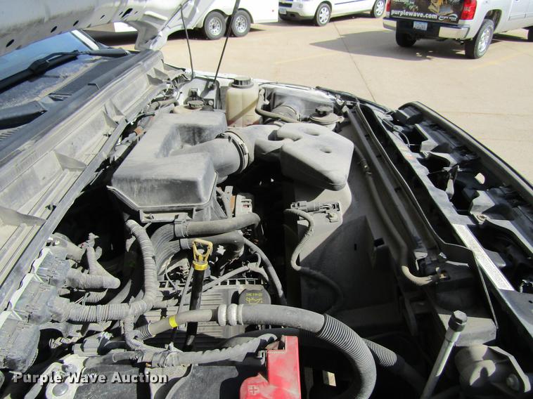 image for item DF3769 2012 Ford F350 pickup truck cab and chassis