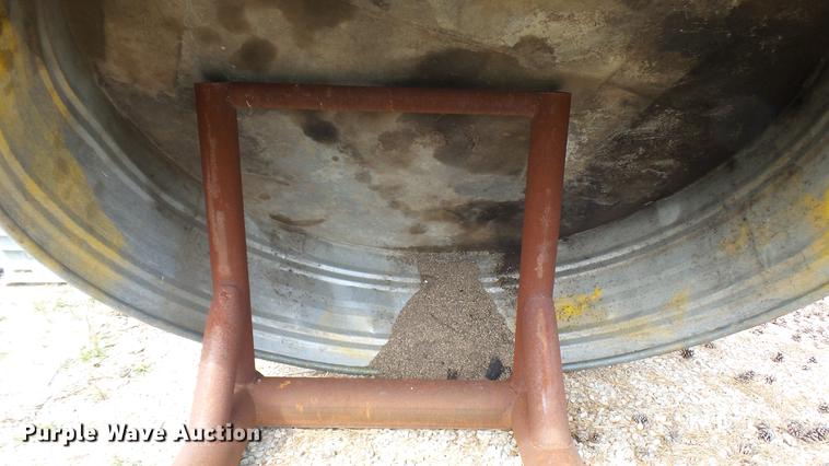 image for item DP9550 Doerr livestock tank