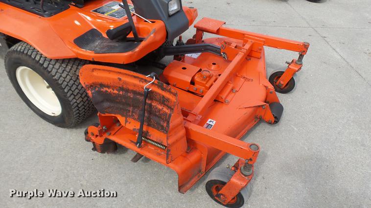 image for item DP9552 Kubota F2560E lawn mower