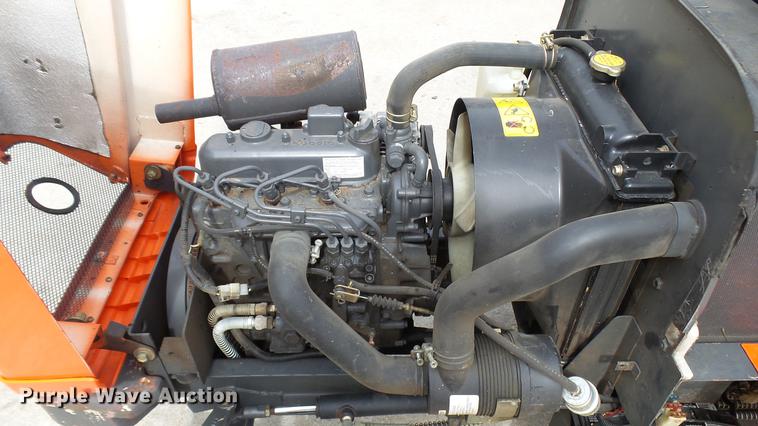 image for item DP9552 Kubota F2560E lawn mower