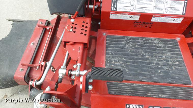 image for item DP9554 2012 Ferris IS3100 lawn mower