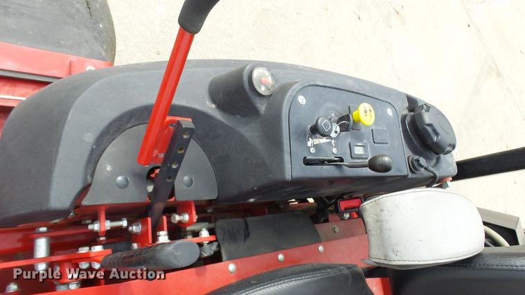 image for item DP9554 2012 Ferris IS3100 lawn mower