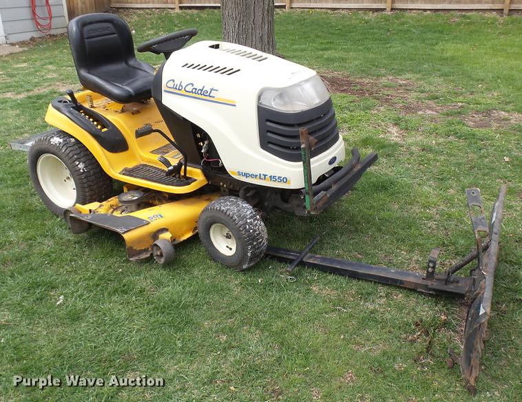 image for item DP9557 Cub Cadet Super LT1550 lawn mower