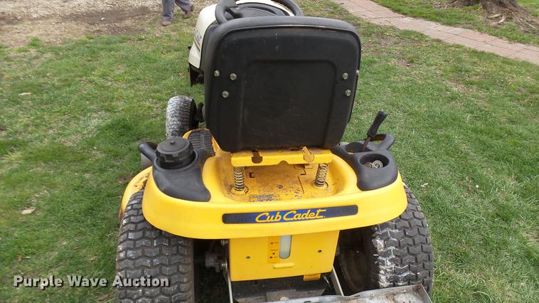 image for item DP9557 Cub Cadet Super LT1550 lawn mower