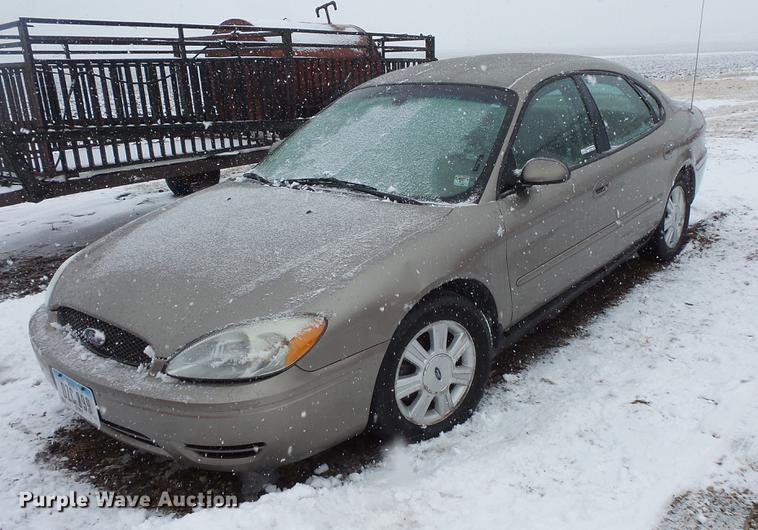 image for item DW9634 2005 Ford Taurus SEL