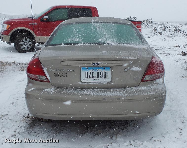 image for item DW9634 2005 Ford Taurus SEL