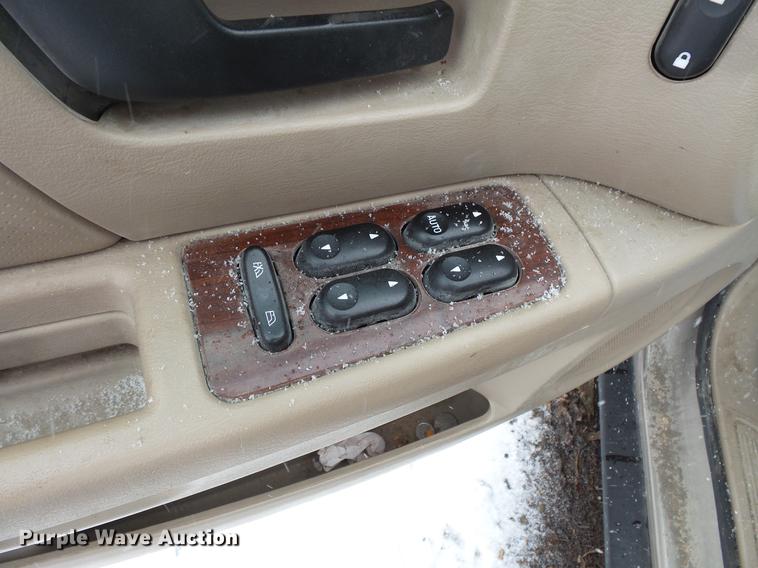 image for item DW9634 2005 Ford Taurus SEL