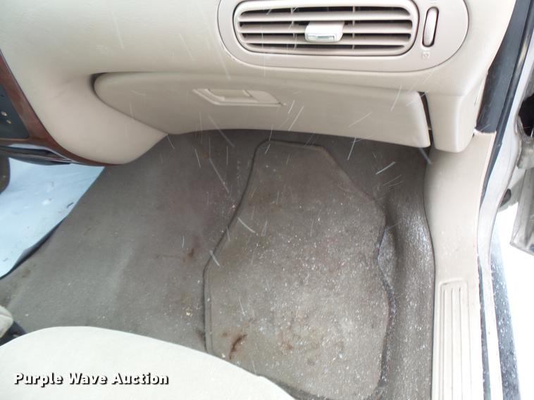 image for item DW9634 2005 Ford Taurus SEL