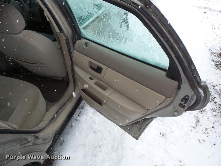 image for item DW9634 2005 Ford Taurus SEL