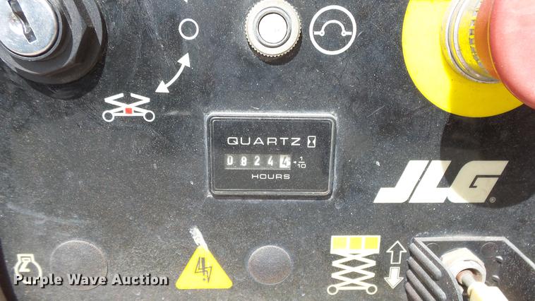 image for item EA9887 JLG 4069LE scissor lift