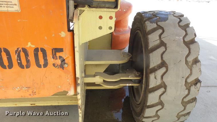 image for item EA9887 JLG 4069LE scissor lift