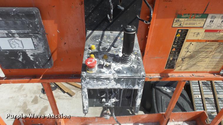 image for item EA9887 JLG 4069LE scissor lift