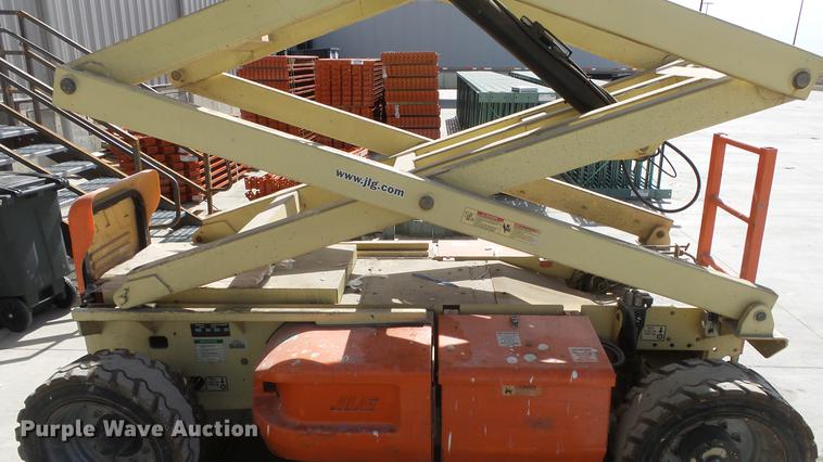 image for item EA9887 JLG 4069LE scissor lift