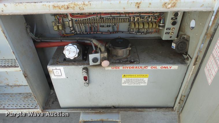 image for item EA9888 Skyjack SJ9250 scissor lift