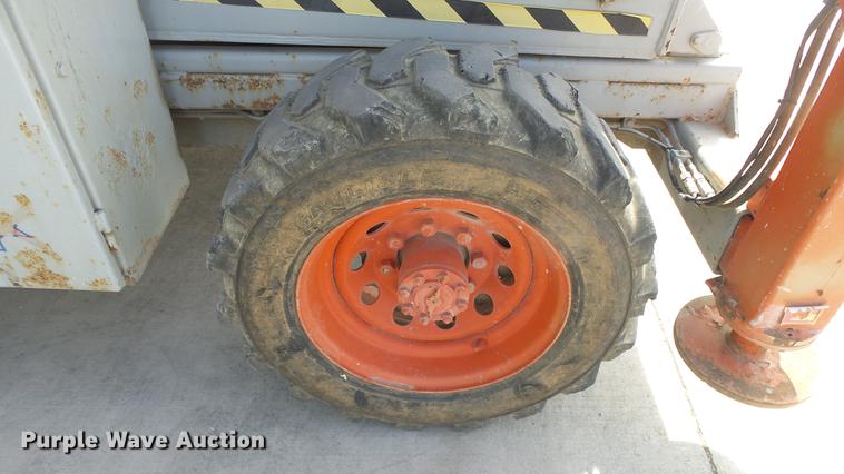 image for item EA9888 Skyjack SJ9250 scissor lift