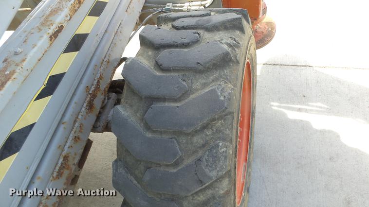 image for item EA9888 Skyjack SJ9250 scissor lift