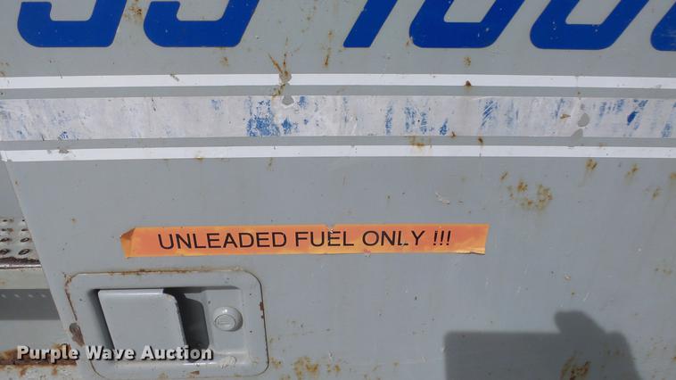 image for item EA9888 Skyjack SJ9250 scissor lift