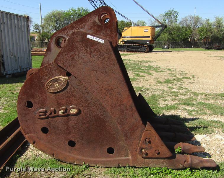 image for item EB9510 Esco PC300-315 excavator bucket