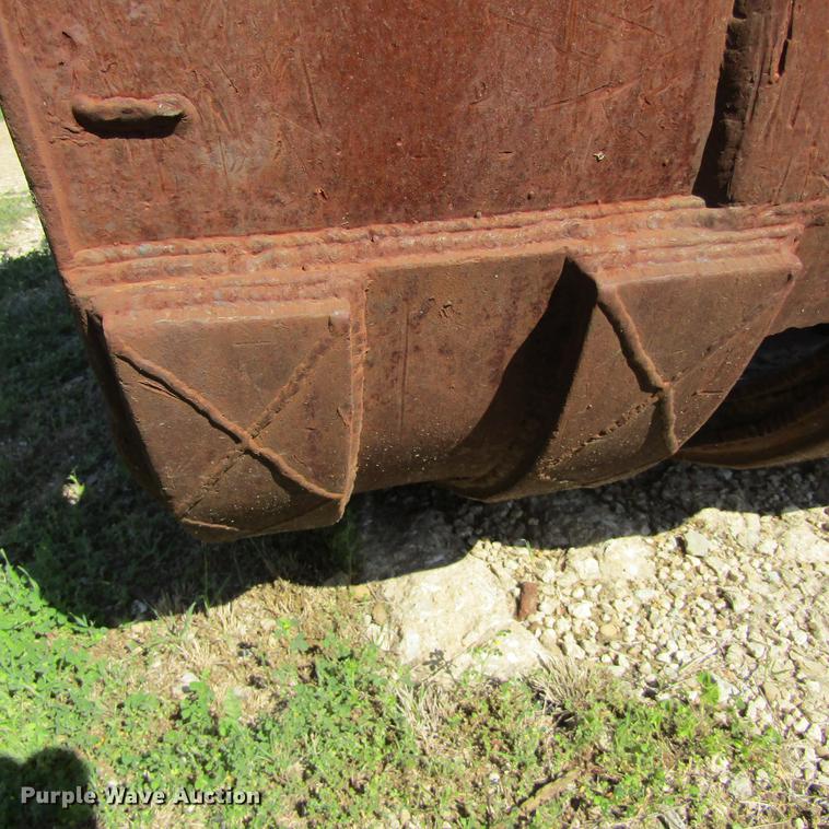 image for item EB9510 Esco PC300-315 excavator bucket