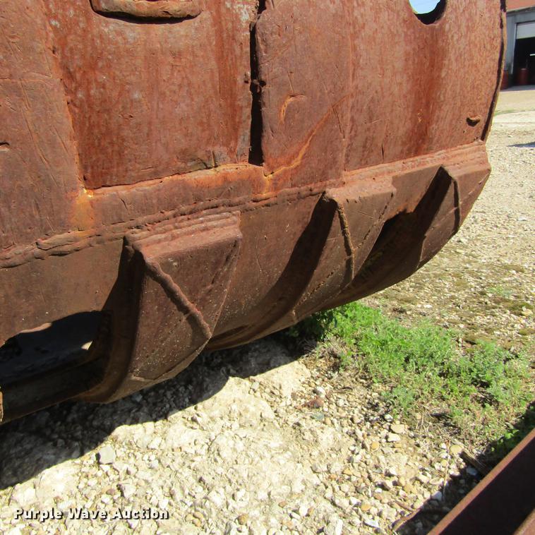 image for item EB9510 Esco PC300-315 excavator bucket