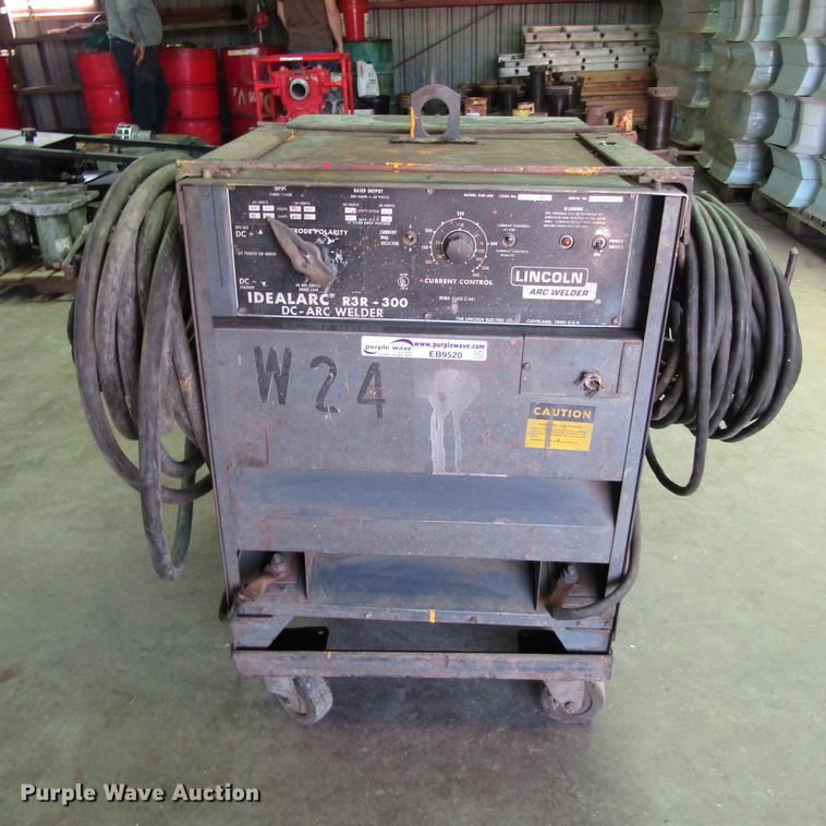 image for item EB9520 Lincoln Idealarc R3R-300 DC welder