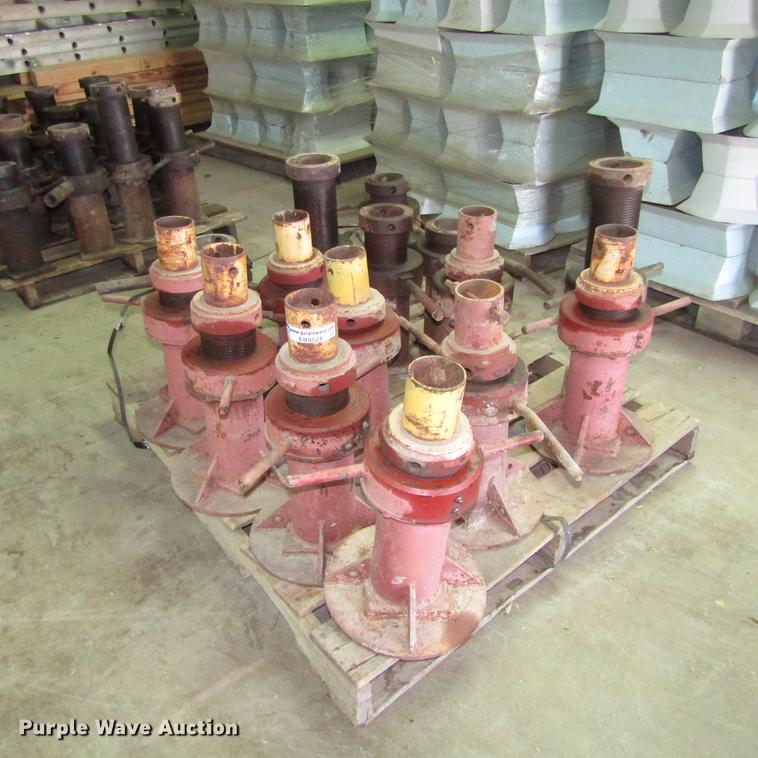 image for item EB9524 Screw jacks