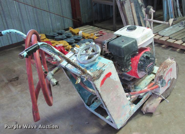 image for item EB9530 Target concrete saw