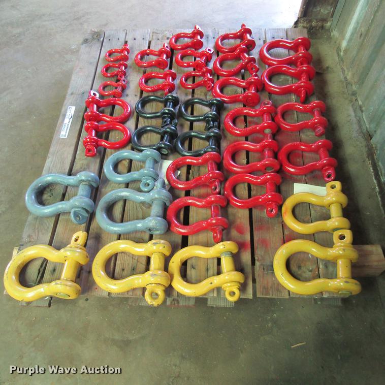 image for item EB9532 Shackles and clevises